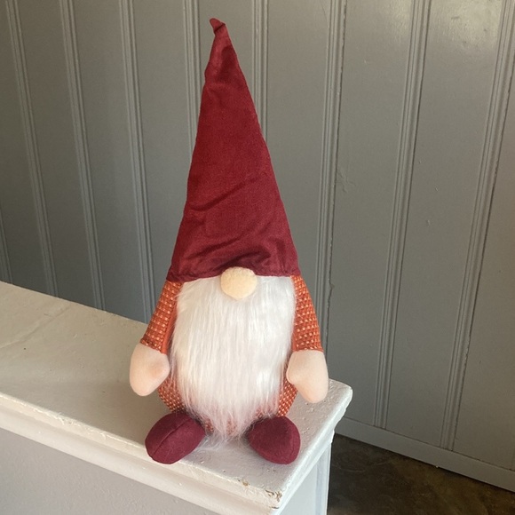 BNWT- 17.5”x 7.5”- Adorable- Red & Orange- Fall Harvest Gnome Decoration - Picture 16 of 17